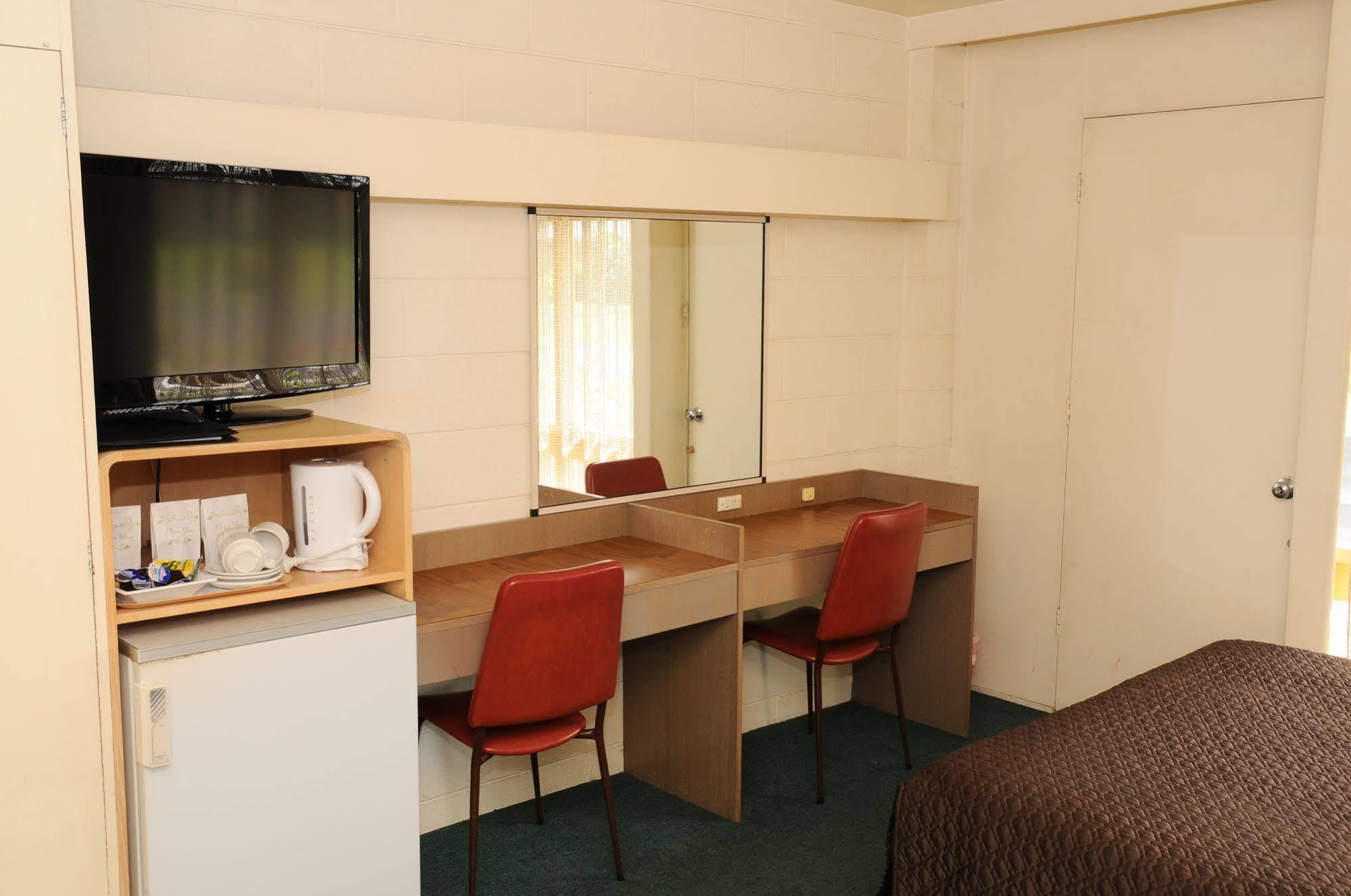Peninsula Motor Inn Tyabb Εξωτερικό φωτογραφία